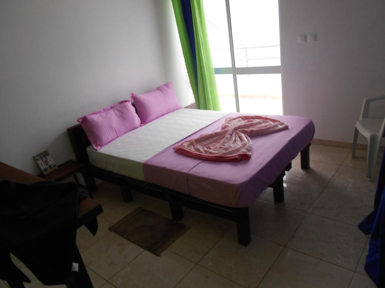 Guest House Frontera Pinto Экстерьер фото